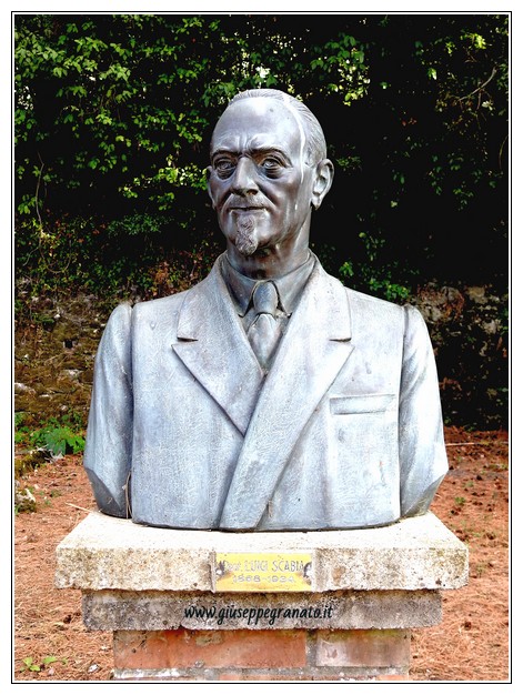 Luigi Scabia, busto bronzeo ospedale Volterra