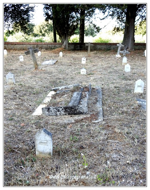 Cimitero San Finocchi, Volterra