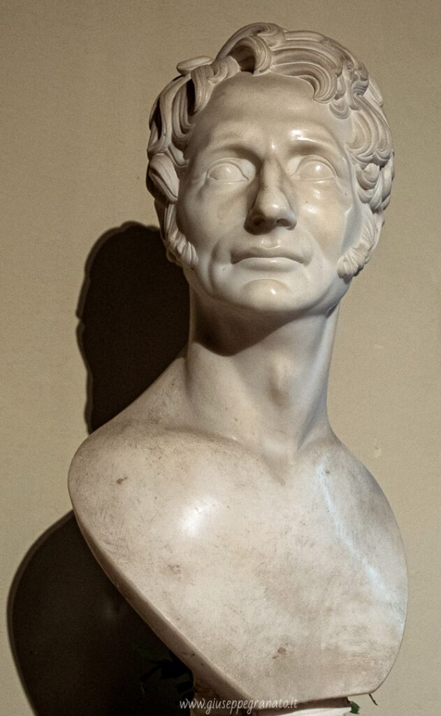 Busto di marmo di Andrea,  presso Museo Caca Vaccà Berlingieri a Montefoscoli