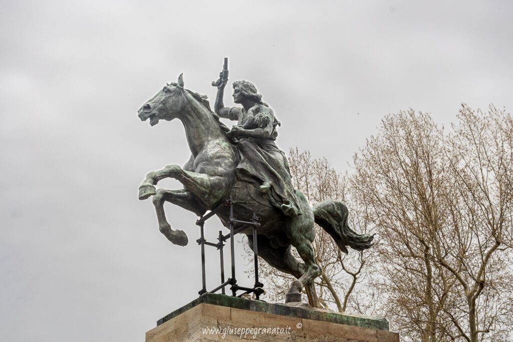 Monumento Anita Garibaldi